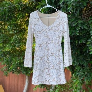 White  Lace Bell Sleeve Dress
